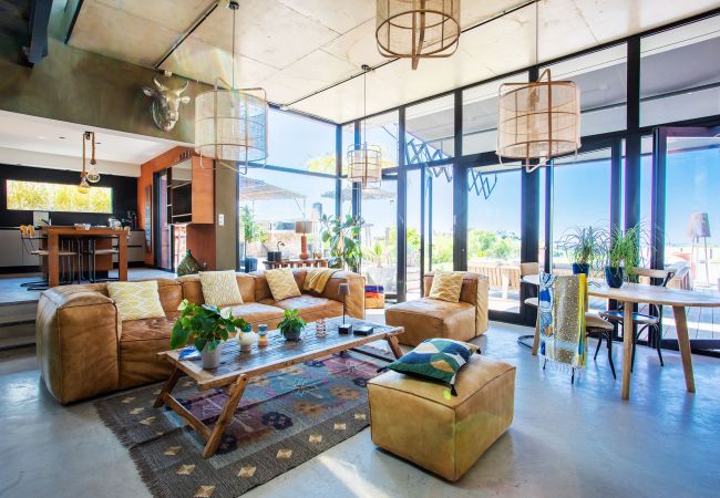 Villa in Nice - VILLA SUNSET BY RIVIERA HOLIDAY HOMES Villa in Nice - VILLA SUNSET BY RIVIERA HOLIDAY HOMES