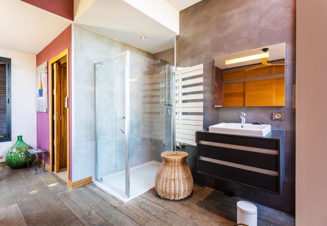 Villa in Nice - VILLA SUNSET BY RIVIERA HOLIDAY HOMES Villa in Nice - VILLA SUNSET BY RIVIERA HOLIDAY HOMES