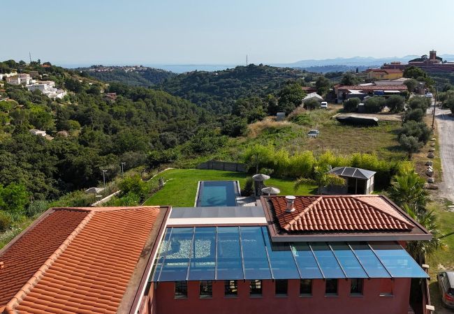 Villa in Nice - VILLA SUNSET BY RIVIERA HOLIDAY HOMES Villa in Nice - VILLA SUNSET BY RIVIERA HOLIDAY HOMES