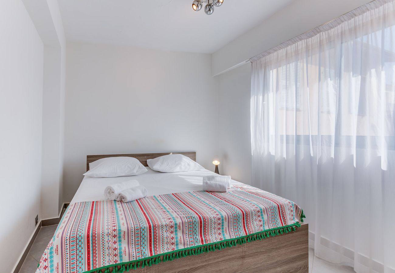 Apartment in Nice - SUEDE 4 AP4210 - Balcony & A/C, 100 m from the beach