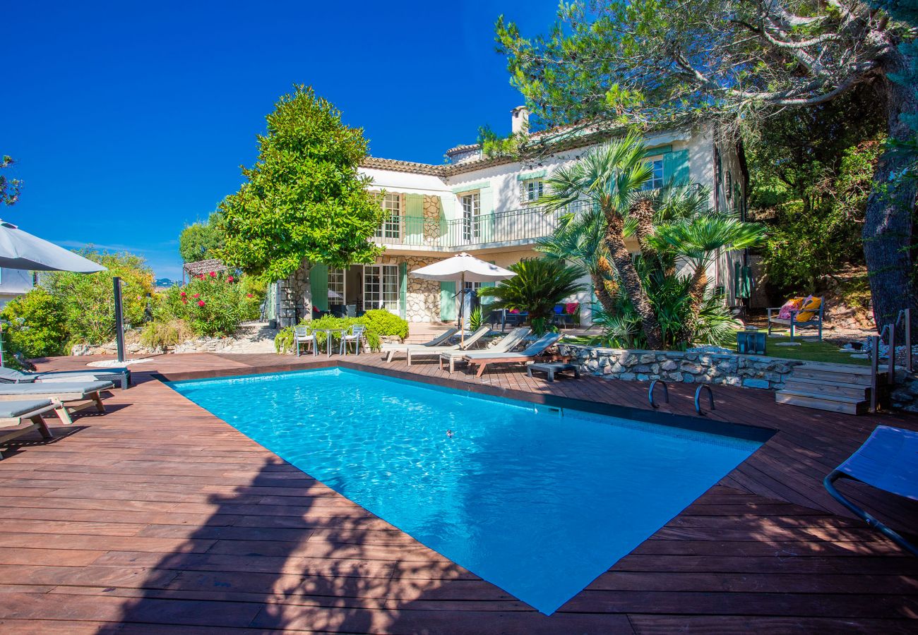 Villa with Pool in Mandelieu-la-Napoule