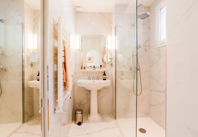 Apartment in Villefranche-sur-Mer - Terrace on the bay 2 by Riviera Holiday Homes  Apartment in Villefranche-sur-Mer - Terrace on the bay 2 by Riviera Holiday Homes