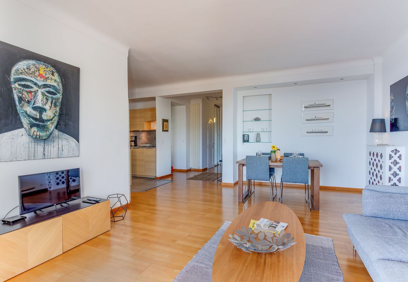 Apartment in Villefranche-sur-Mer - Terrace on the bay 2 by Riviera Holiday Homes 