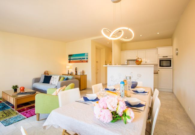 Apartment in Nice -  LE FOCH By Riviera Holiday Homes Apartment in Nice -  LE FOCH By Riviera Holiday Homes