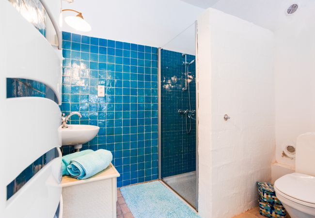 Villa in Roquefort-les-Pins - Villa Les Feuillets VI4250 by Riviera Holiday Homes Villa in Roquefort-les-Pins - Villa Les Feuillets VI4250 by Riviera Holiday Homes