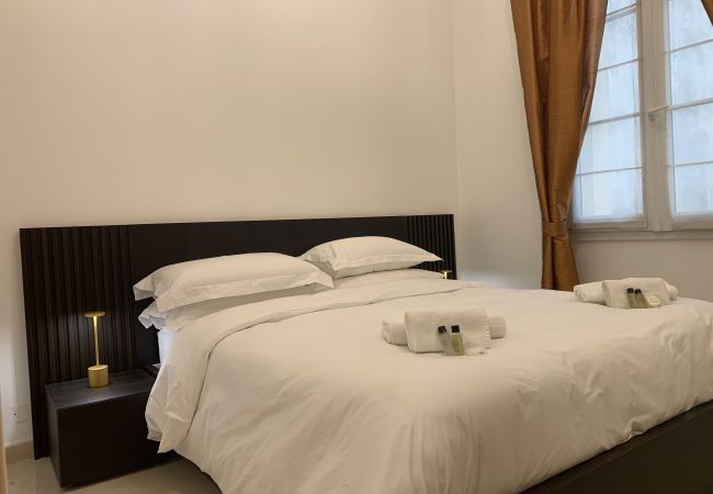 Apartment in Cannes - 12 Mace/Azar12/2P  Apartment in Cannes - 12 Mace/Azar12/2P