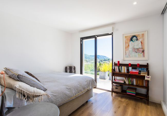 Villa in Nice - Villa Les Sources By Riviera Holiday Homes Villa in Nice - Villa Les Sources By Riviera Holiday Homes