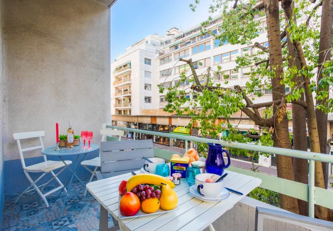 Terrace with small dining area