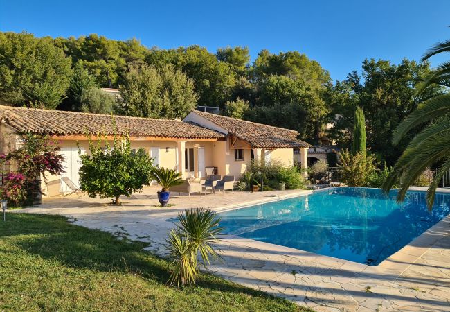 Villa/Dettached house in Tourrettes-sur-Loup - VILLAT CEDRAT BY RIVIERA HOLIDAY HOMES