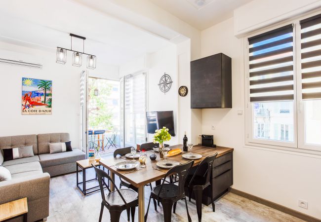 Apartment in Nice - LE TIVOLI II By Riviera Holiday Homes  Apartment in Nice - LE TIVOLI II By Riviera Holiday Homes