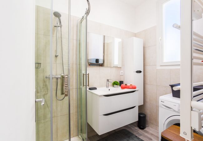 Apartment in Nice - LE TIVOLI II By Riviera Holiday Homes  Apartment in Nice - LE TIVOLI II By Riviera Holiday Homes