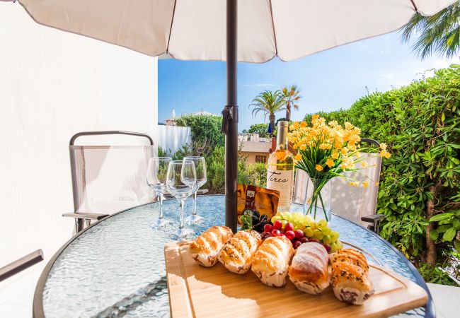 Apartment in Villefranche-sur-Mer - L'ANGE GARDIEN III By Riviera Holiday Homes Apartment in Villefranche-sur-Mer - L'ANGE GARDIEN III By Riviera Holiday Homes