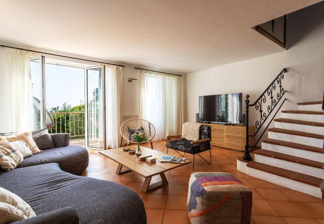 Villa in Eze - VILLA LUNA  By Riviera Holiday Homes Villa in Eze - VILLA LUNA  By Riviera Holiday Homes