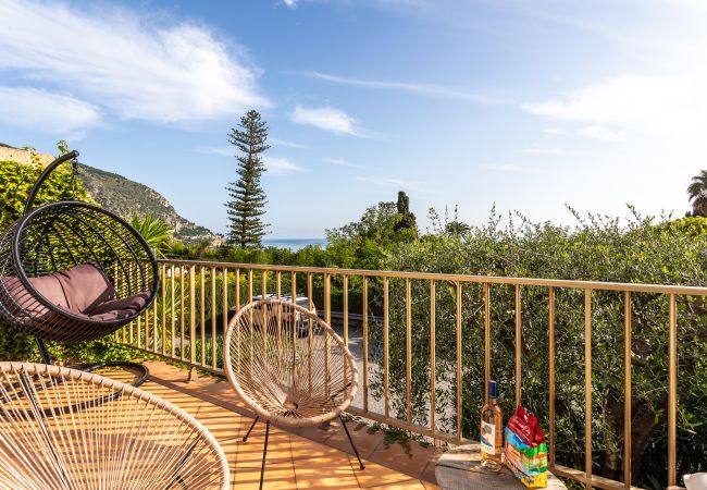 Villa in Eze - VILLA LUNA  By Riviera Holiday Homes Villa in Eze - VILLA LUNA  By Riviera Holiday Homes