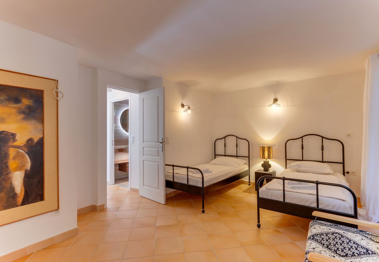 Villa in Eze - VILLA LUNA  By Riviera Holiday Homes