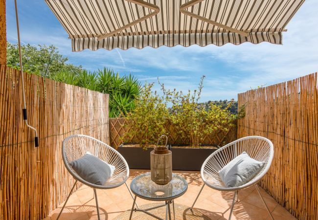 Villa in Nice - VILLA ESCALINADA By Rivera Holiday Homes Villa in Nice - VILLA ESCALINADA By Rivera Holiday Homes