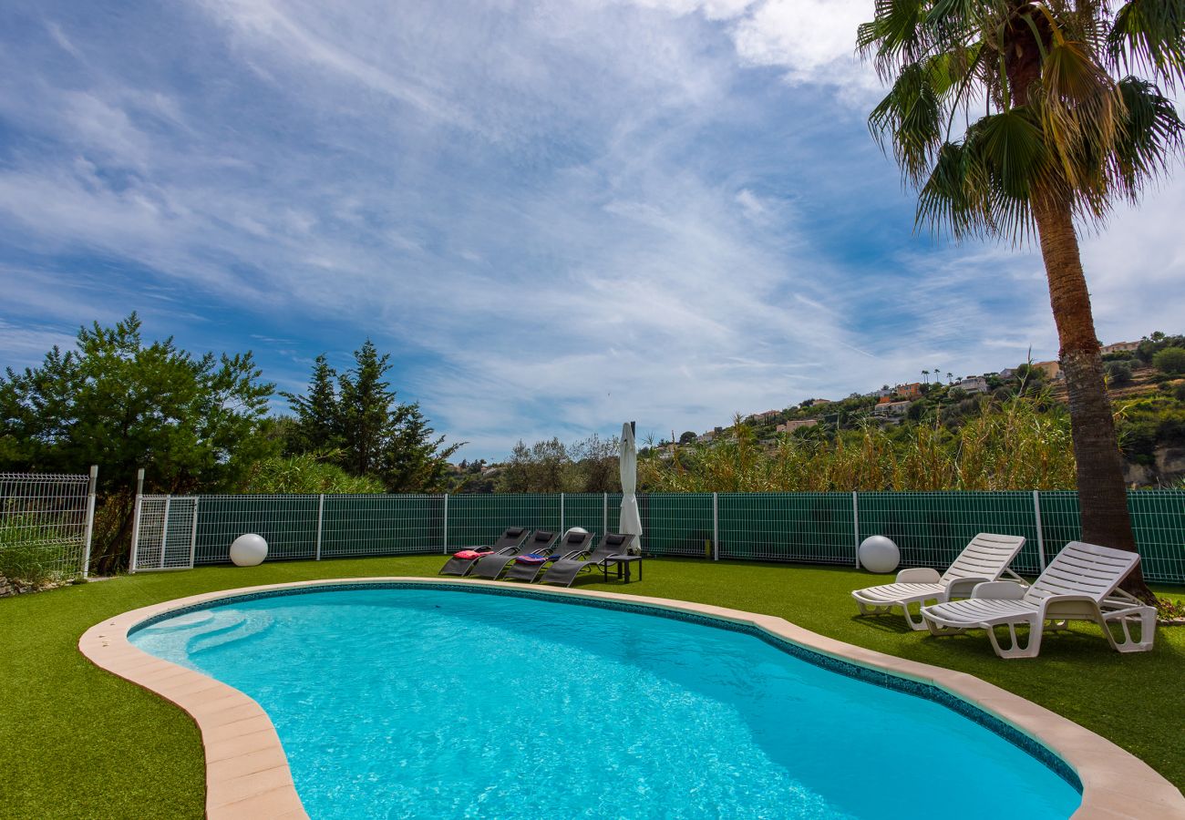 Villa in Nice - VILLA ESCALINADA By Rivera Holiday Homes