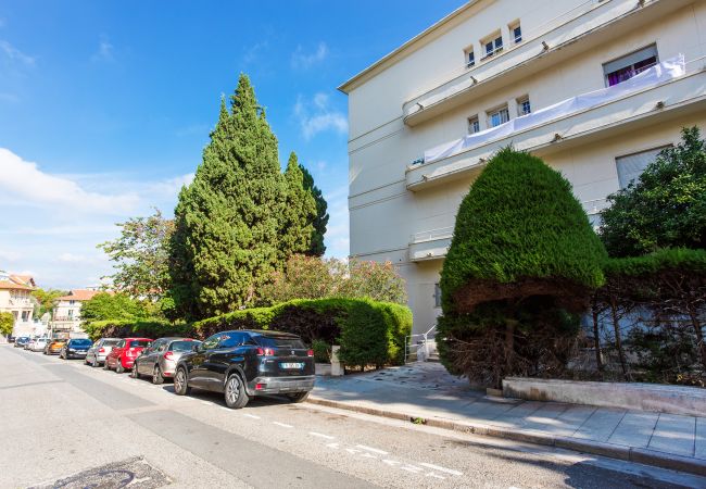 Apartment in Nice - L'IMPERIAL AP4318 By Riviera Holiday Homes  Apartment in Nice - L'IMPERIAL AP4318 By Riviera Holiday Homes