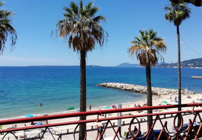 View in Beach of Juan les pins