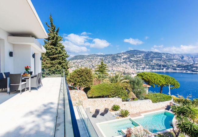 The terrace with sea view and swimming pool The terrace with sea view and swimming pool