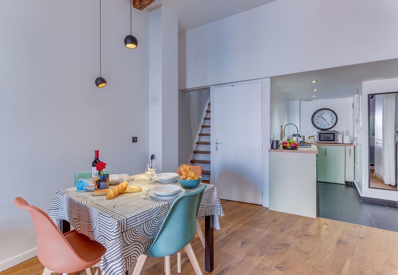 Apartment in Nice - LA TREILLE AP4334 By Riviera Holiday Homes 