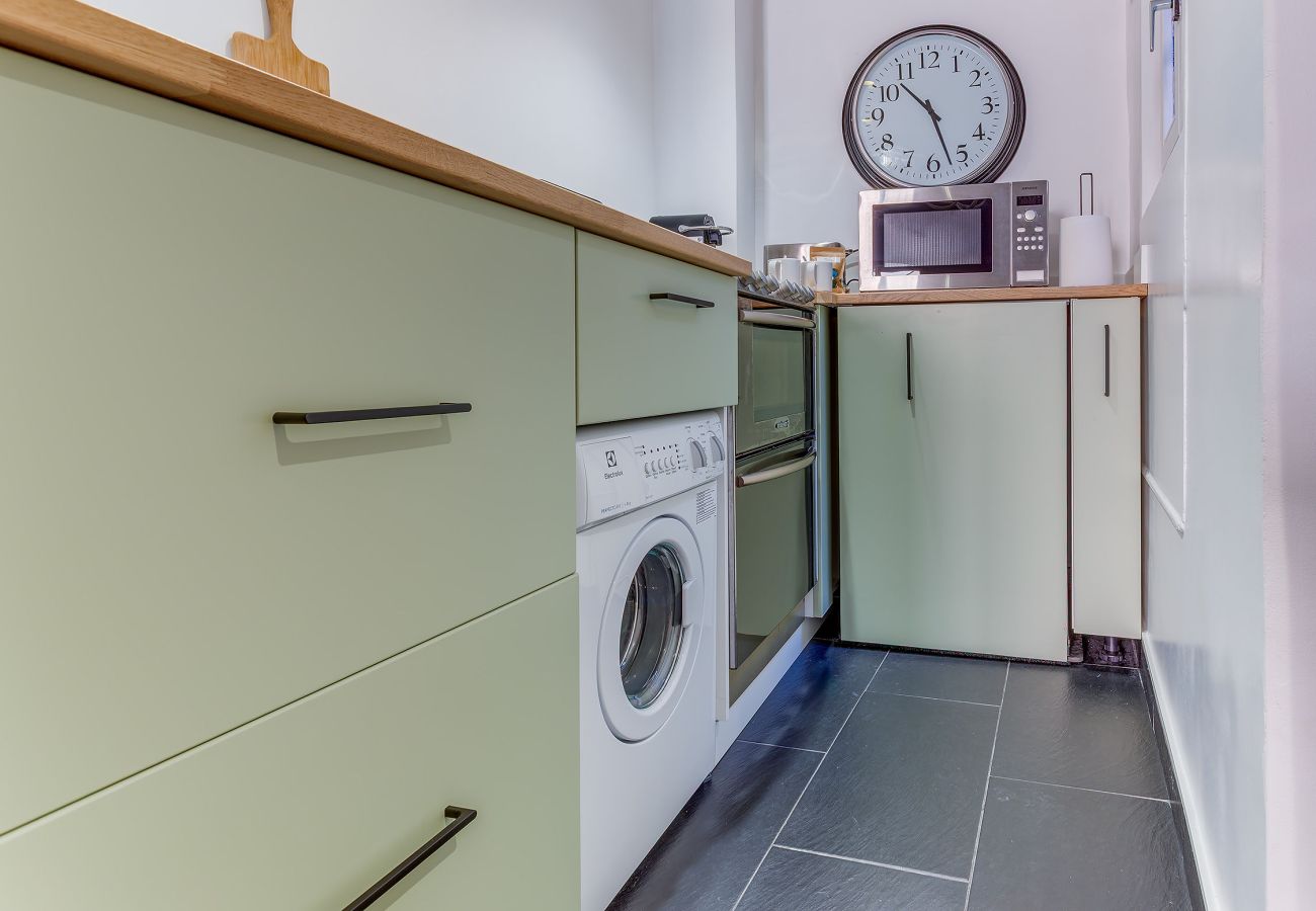 Apartment in Nice - LA TREILLE AP4334 By Riviera Holiday Homes 