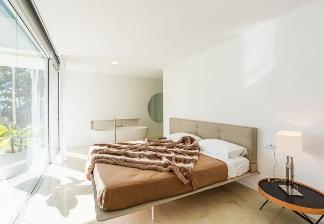 Villa in Nice - VILLA EDEN By Riviera Holiday Homes Villa in Nice - VILLA EDEN By Riviera Holiday Homes