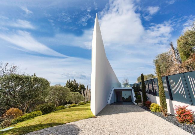 Villa in Nice - VILLA EDEN By Riviera Holiday Homes Villa in Nice - VILLA EDEN By Riviera Holiday Homes