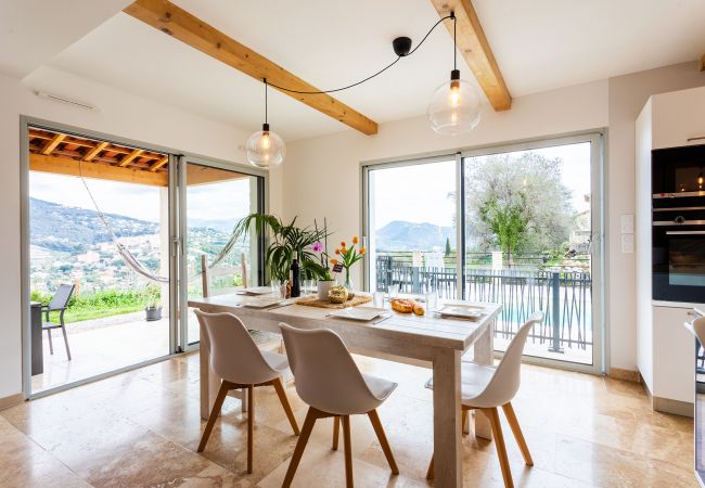 Villa in Falicon - LA CASITA VI4348 by Riviera Holiday Homes Villa in Falicon - LA CASITA VI4348 by Riviera Holiday Homes