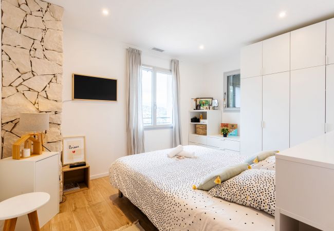 Villa in Falicon - LA CASITA VI4348 by Riviera Holiday Homes Villa in Falicon - LA CASITA VI4348 by Riviera Holiday Homes