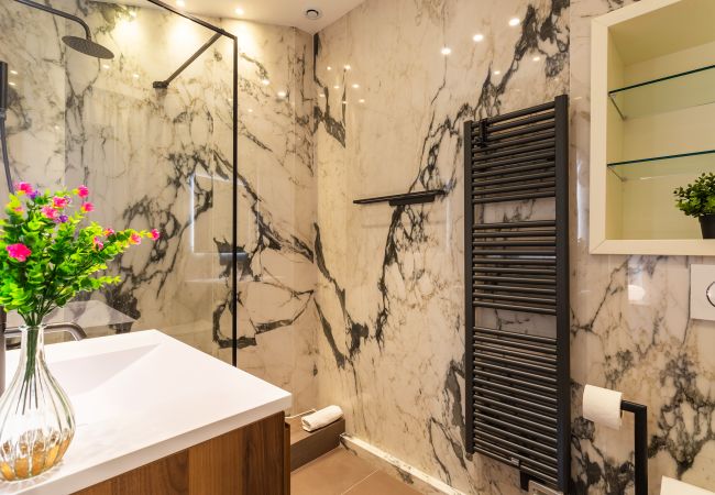 Apartment in Cannes - The Six Apartment in Cannes - The Six