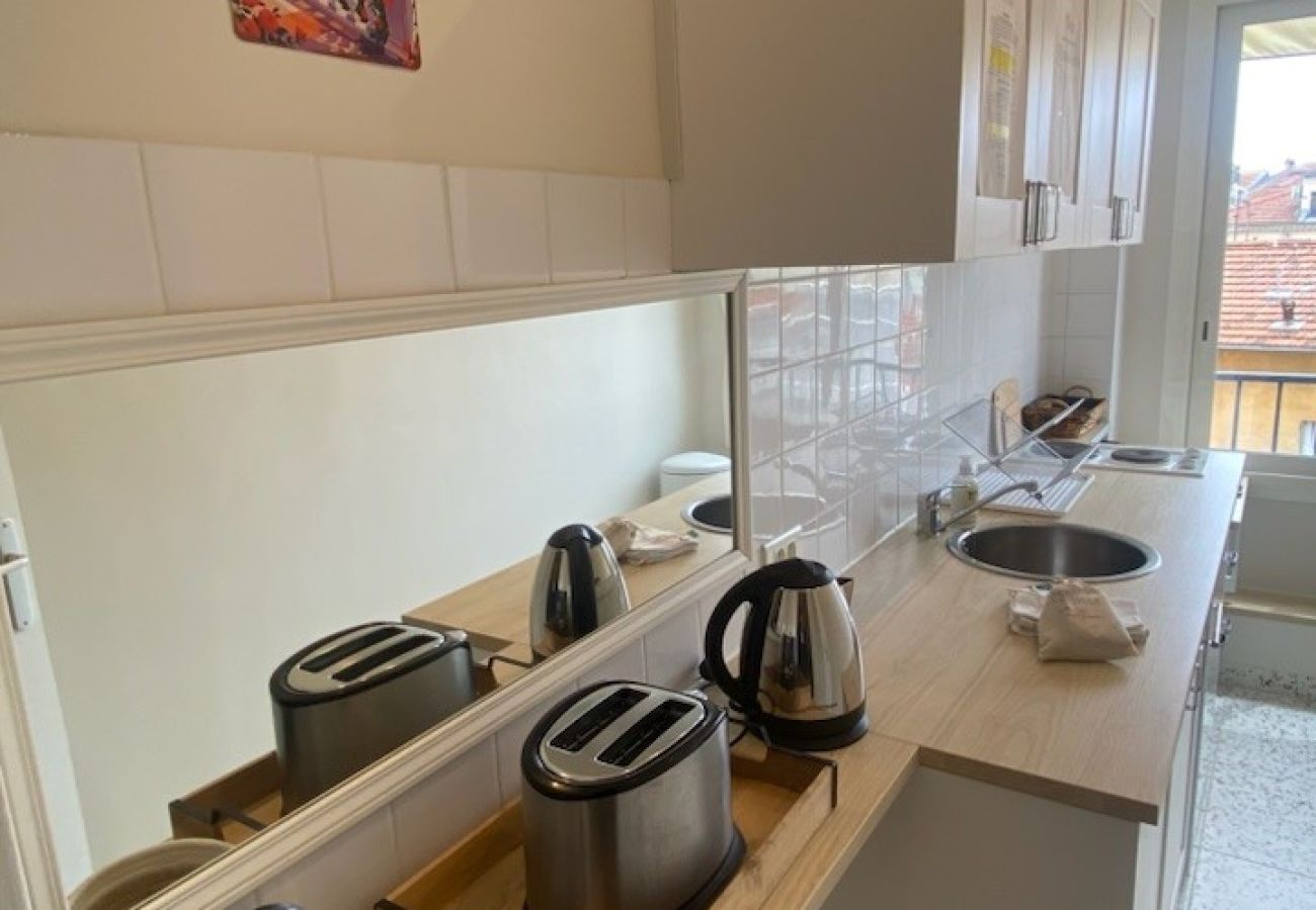 Studio in Nice - URBAN AP4346 By Riviera Holiday Homes 