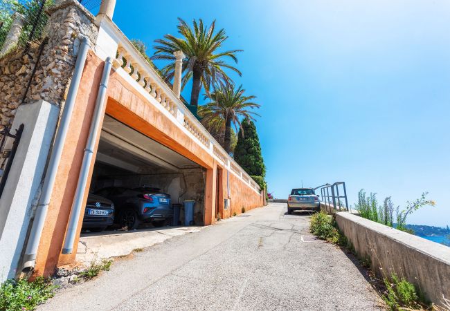 Villa in Nice - VILLA REVE D'AZUR BY Riviera Holiday Homes Villa in Nice - VILLA REVE D'AZUR BY Riviera Holiday Homes