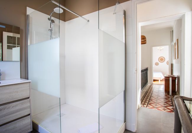 Villa in Nice - VILLA REVE D'AZUR BY Riviera Holiday Homes Villa in Nice - VILLA REVE D'AZUR BY Riviera Holiday Homes