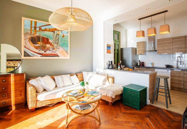 Villa in Nice - VILLA REVE D'AZUR BY Riviera Holiday Homes Villa in Nice - VILLA REVE D'AZUR BY Riviera Holiday Homes