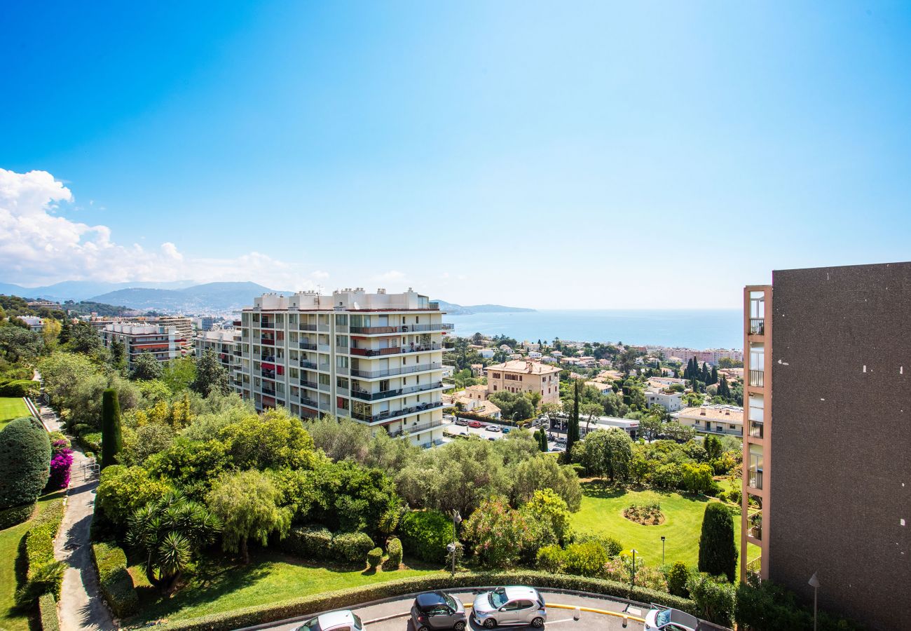 Apartment in Nice - GRAND SOLEIL By Riviera Holiday Homes