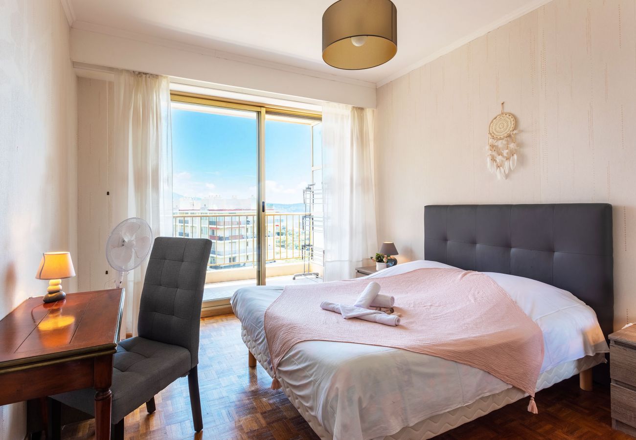 Apartment in Nice - GRAND SOLEIL By Riviera Holiday Homes