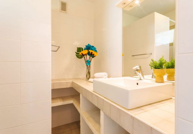 Apartment in Villefranche-sur-Mer - LE CALIFORNIA 3 AP4366 By Riviera Holiday Homes  Apartment in Villefranche-sur-Mer - LE CALIFORNIA 3 AP4366 By Riviera Holiday Homes