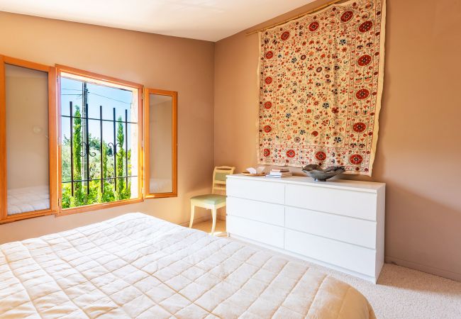 Villa in Grasse - MAS DES  LAURIERS VI4370 By Riviera Holiday Homes Villa in Grasse - MAS DES  LAURIERS VI4370 By Riviera Holiday Homes