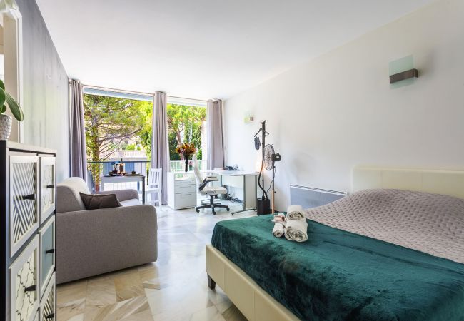 Studio in Beaulieu-sur-Mer - Beaulieu Marinoni AP4374 By Riviera Holiday Homes Studio in Beaulieu-sur-Mer - Beaulieu Marinoni AP4374 By Riviera Holiday Homes