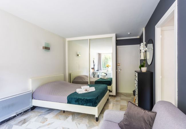 Studio in Beaulieu-sur-Mer - Beaulieu Marinoni AP4374 By Riviera Holiday Homes Studio in Beaulieu-sur-Mer - Beaulieu Marinoni AP4374 By Riviera Holiday Homes