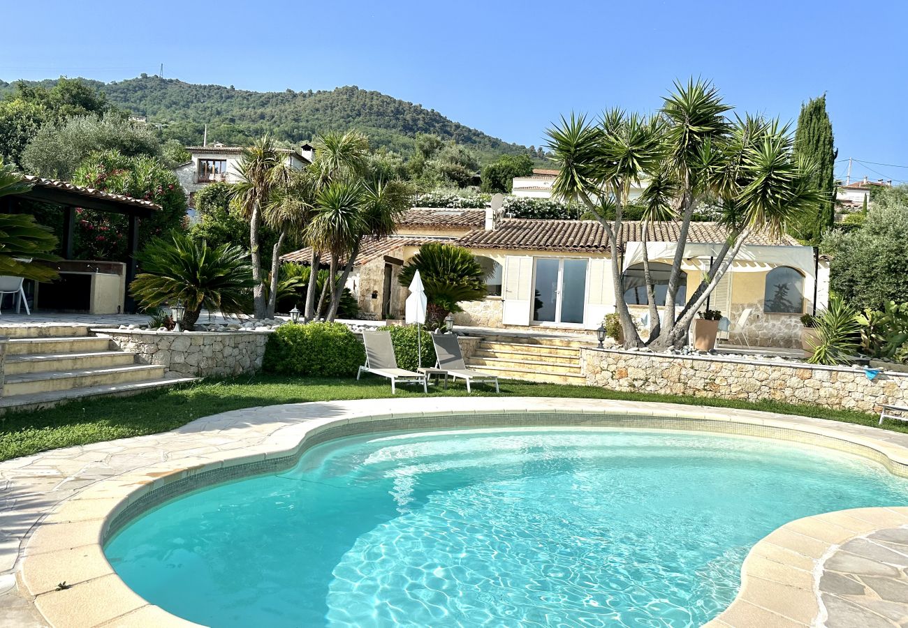 Villa in Vence - VILLA LINDA VI 4373 By Riviera Holiday Homes