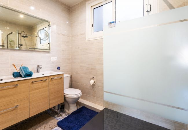 Apartment in Nice -  ICONIC 2 AP4375 By Riviera Holiday Homes Apartment in Nice -  ICONIC 2 AP4375 By Riviera Holiday Homes