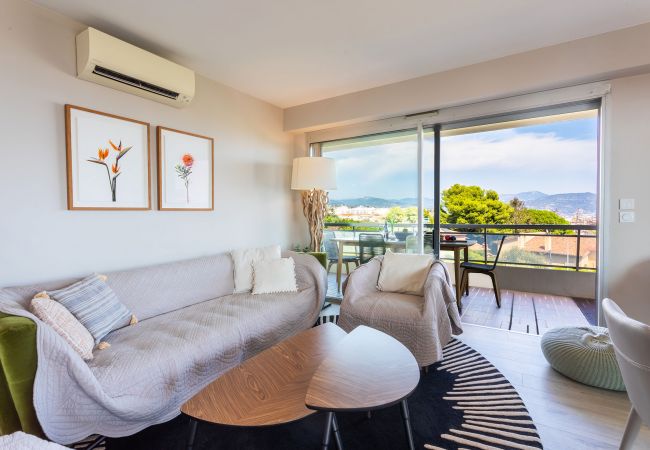 Apartment in Nice - BELLES TERRES AP4378 By Riviera Holiday Homes Apartment in Nice - BELLES TERRES AP4378 By Riviera Holiday Homes