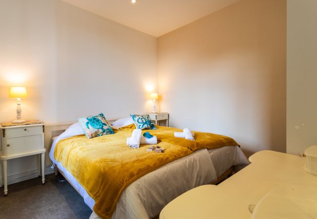 Apartment in Villefranche-sur-Mer -  LE PROVENÇAL  AP4389 By Riviera Holiday Homes Apartment in Villefranche-sur-Mer -  LE PROVENÇAL  AP4389 By Riviera Holiday Homes