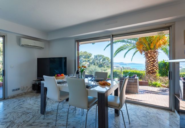Apartment in Nice - BELLES TERRES 2 AP4392 By Riviera Holiday Homes Apartment in Nice - BELLES TERRES 2 AP4392 By Riviera Holiday Homes