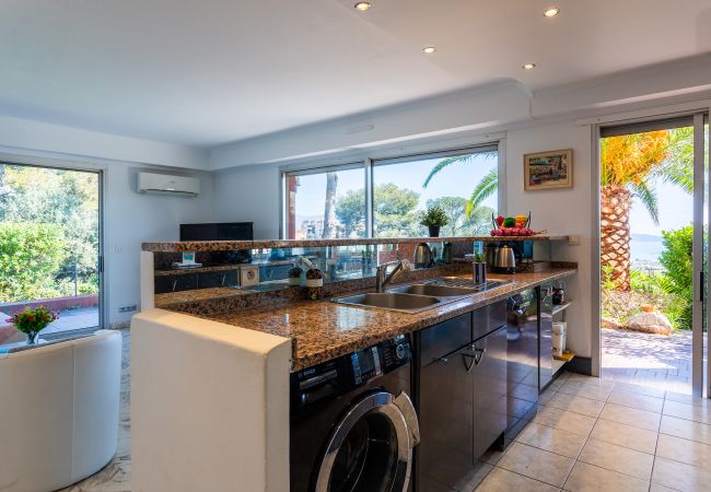 Apartment in Nice - BELLES TERRES 2 AP4392 By Riviera Holiday Homes Apartment in Nice - BELLES TERRES 2 AP4392 By Riviera Holiday Homes