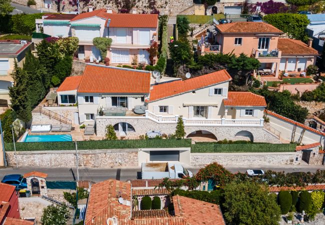 Villa in Villefranche-sur-Mer - VILLA BELLE VUE VI4394 By Riviera Holiday Homes Villa in Villefranche-sur-Mer - VILLA BELLE VUE VI4394 By Riviera Holiday Homes