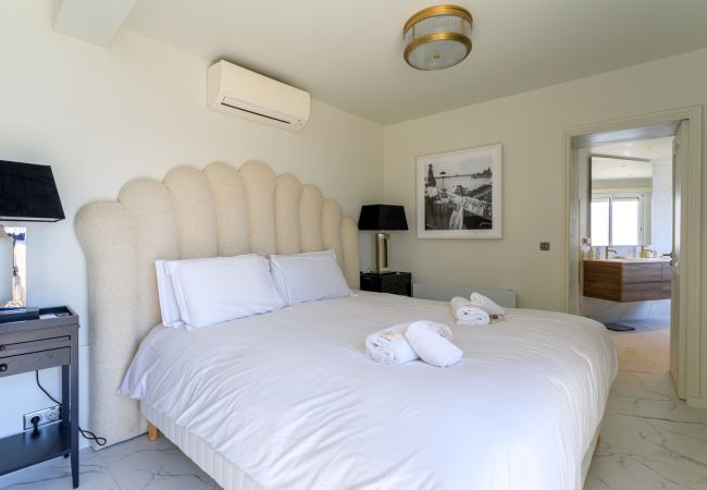 Villa in Villefranche-sur-Mer - VILLA BELLE VUE VI4394 By Riviera Holiday Homes Villa in Villefranche-sur-Mer - VILLA BELLE VUE VI4394 By Riviera Holiday Homes