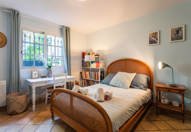 Villa in Nice - MAS DE GAIRAUT VI4395 By Riviera Holiday Homes  Villa in Nice - MAS DE GAIRAUT VI4395 By Riviera Holiday Homes